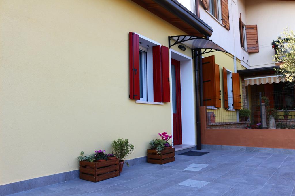 La Casa Di Rosy Villa Mestre Bagian luar foto