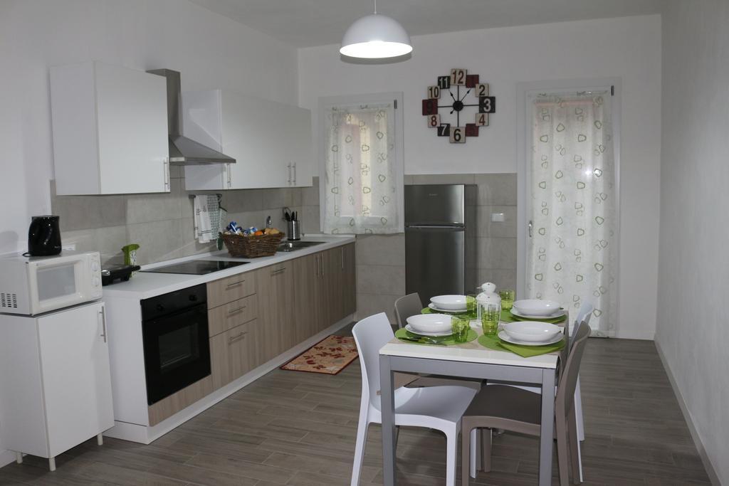 La Casa Di Rosy Villa Mestre Bagian luar foto